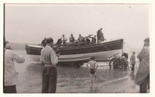 Ferryside Lifeboat - Launch